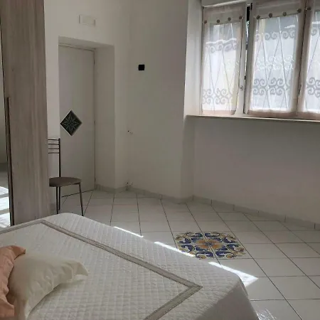 La Casa Nel Borgo - Locazione Turistica Con Garage Vakantiehuis Vietri